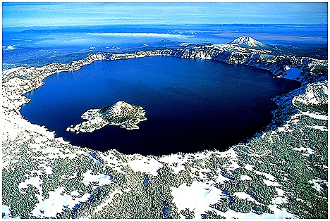 Crater_lake_Aerial