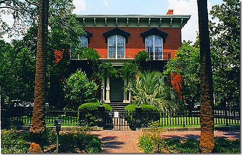 Mercer-Williams House